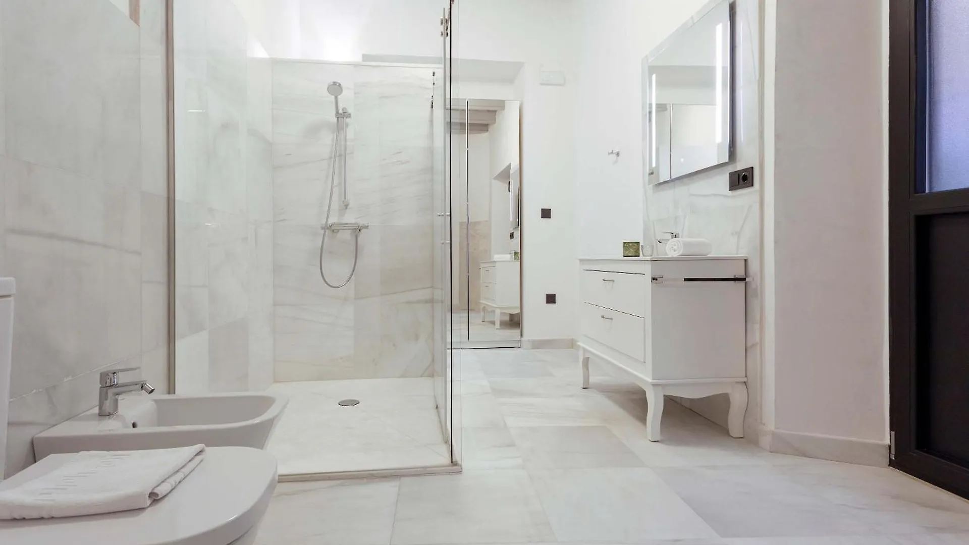 Genteel Home Acetres Siviglia Spagna