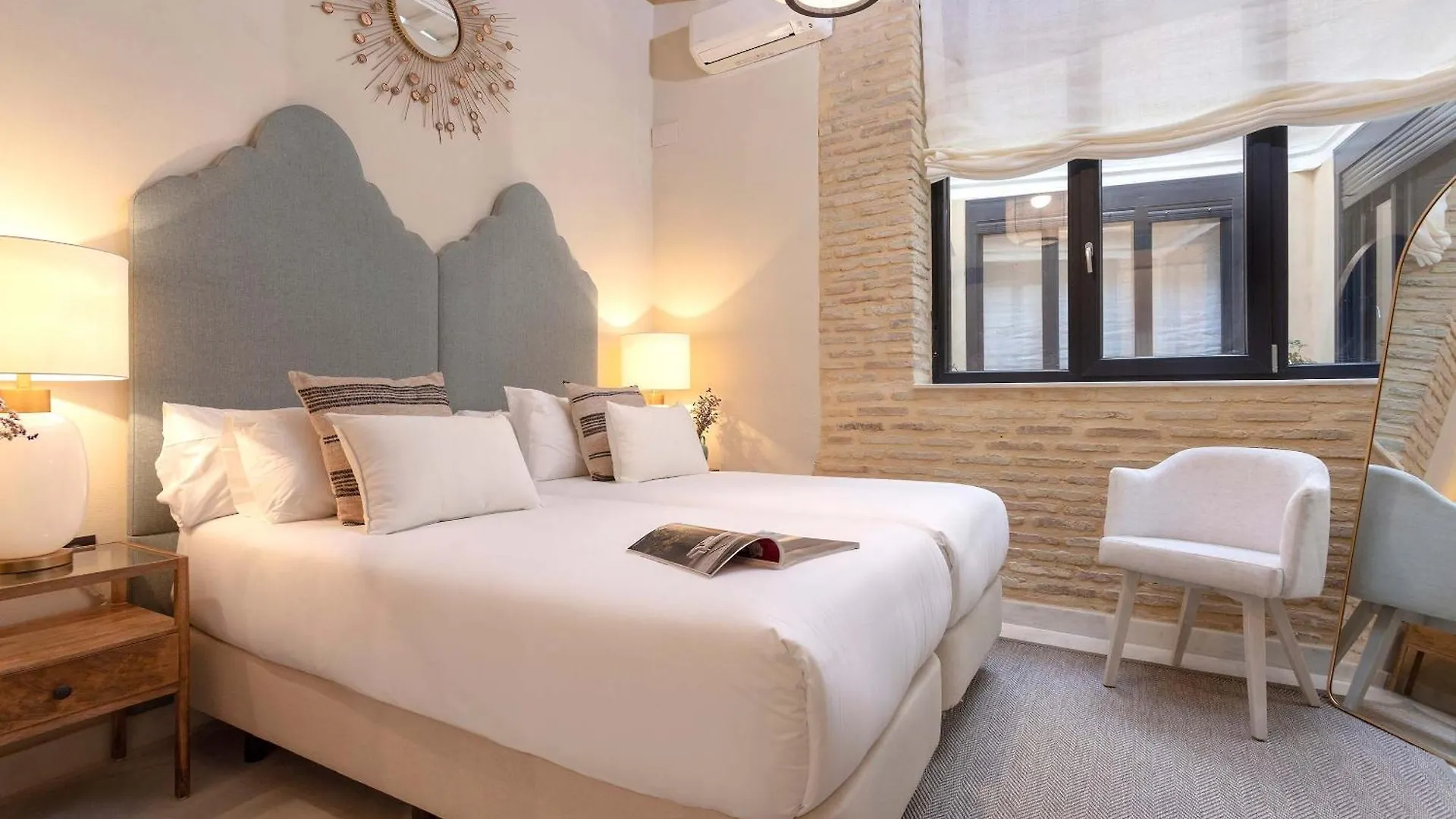 Genteel Home Acetres Siviglia 0*,